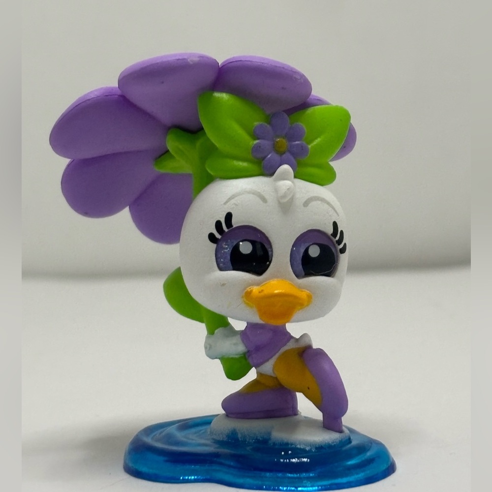 Series 15 Daisy doorable